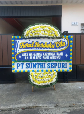 Papan Bunga Duka di Soko